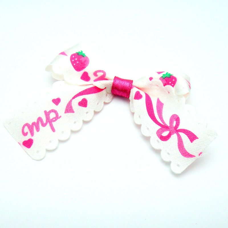 いちご柄リボン